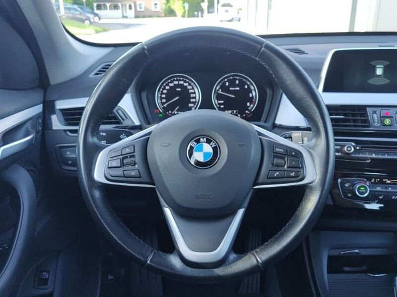 BMW X1 xDrive 2.0d - Automatik, AHK