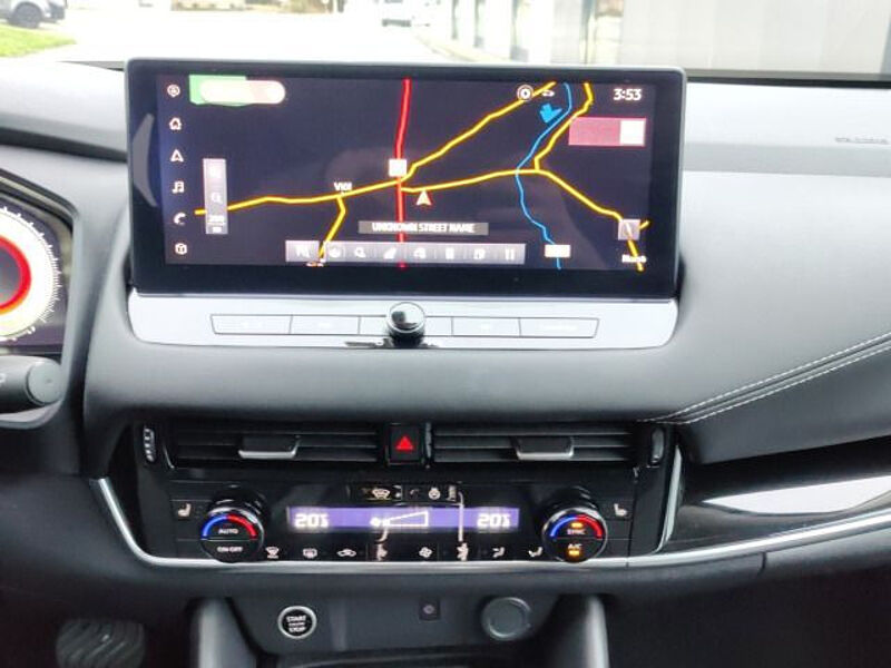 Nissan Qashqai N-Connecta Lenkradheizung  Navi