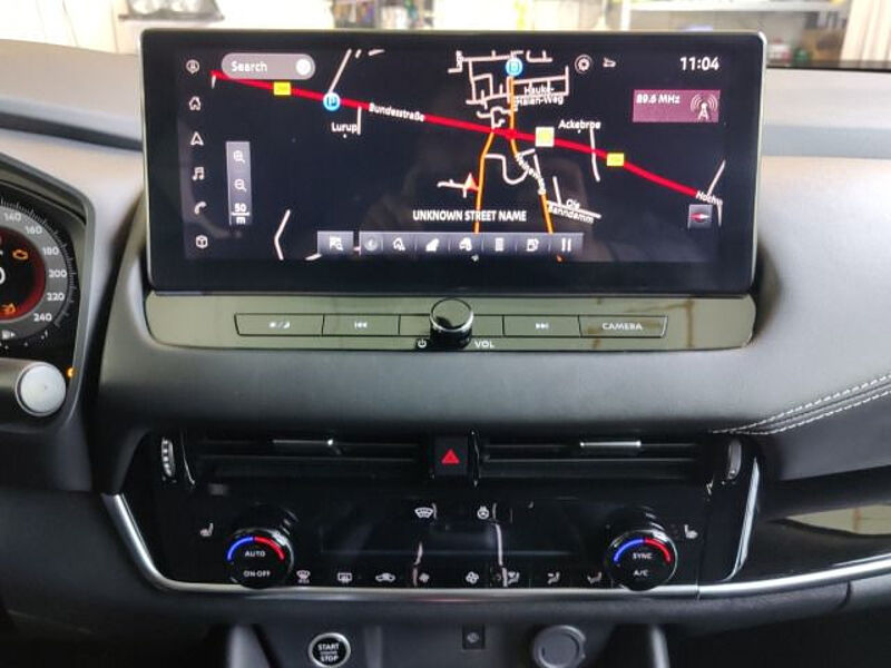 Nissan Qashqai N-Connecta Automatic Lenkradheizung Navi