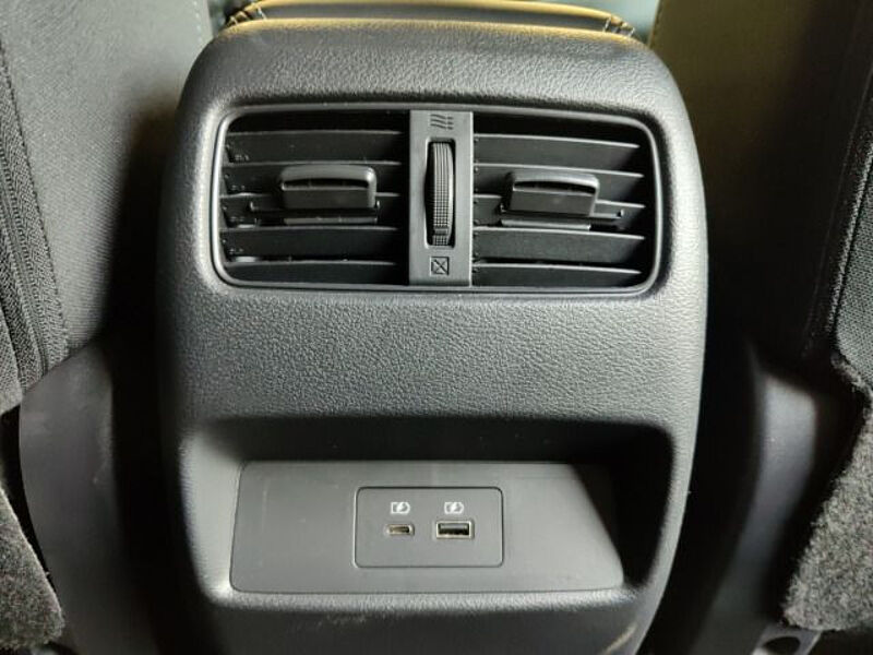 Nissan Qashqai N-Connecta Automatic Lenkradheizung Navi