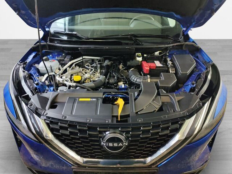 Nissan Qashqai N-Connecta Frontscheibenheizung Navi Klima