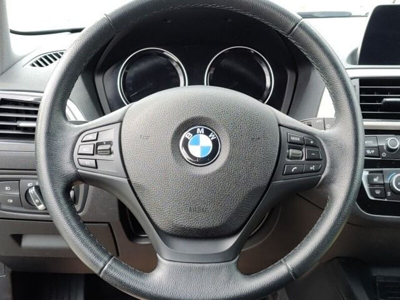 BMW 118 Advantage - 5-türig,  Steptronic, LED, Navi